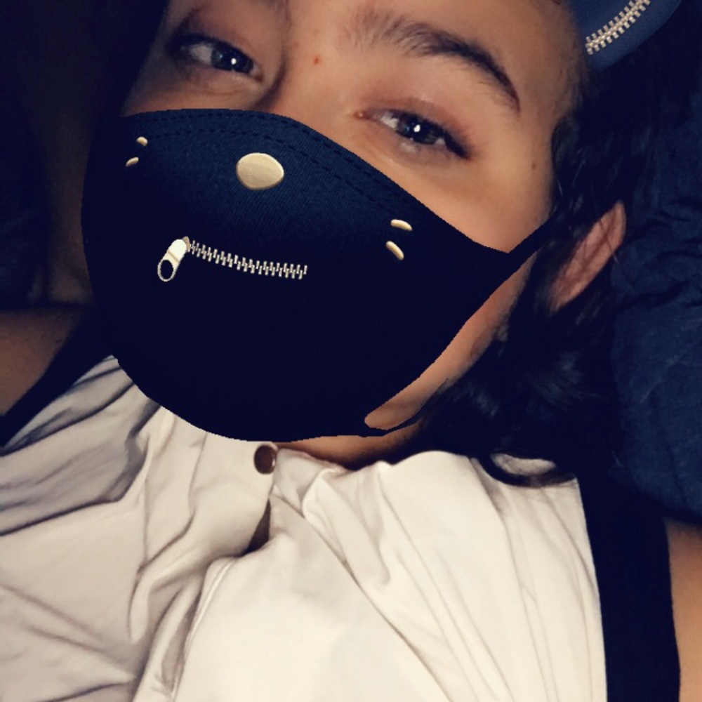 Meet your Posher, Myria